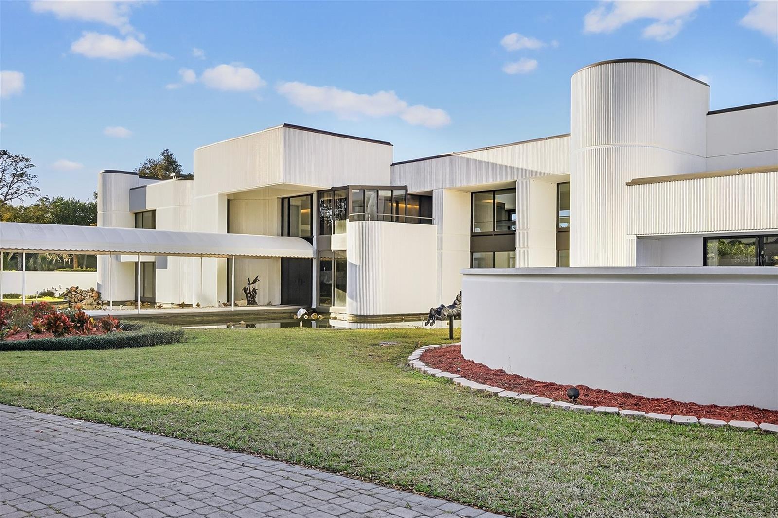 812 SWEETWATER Clb Blvd LONGWOOD, FL 32779