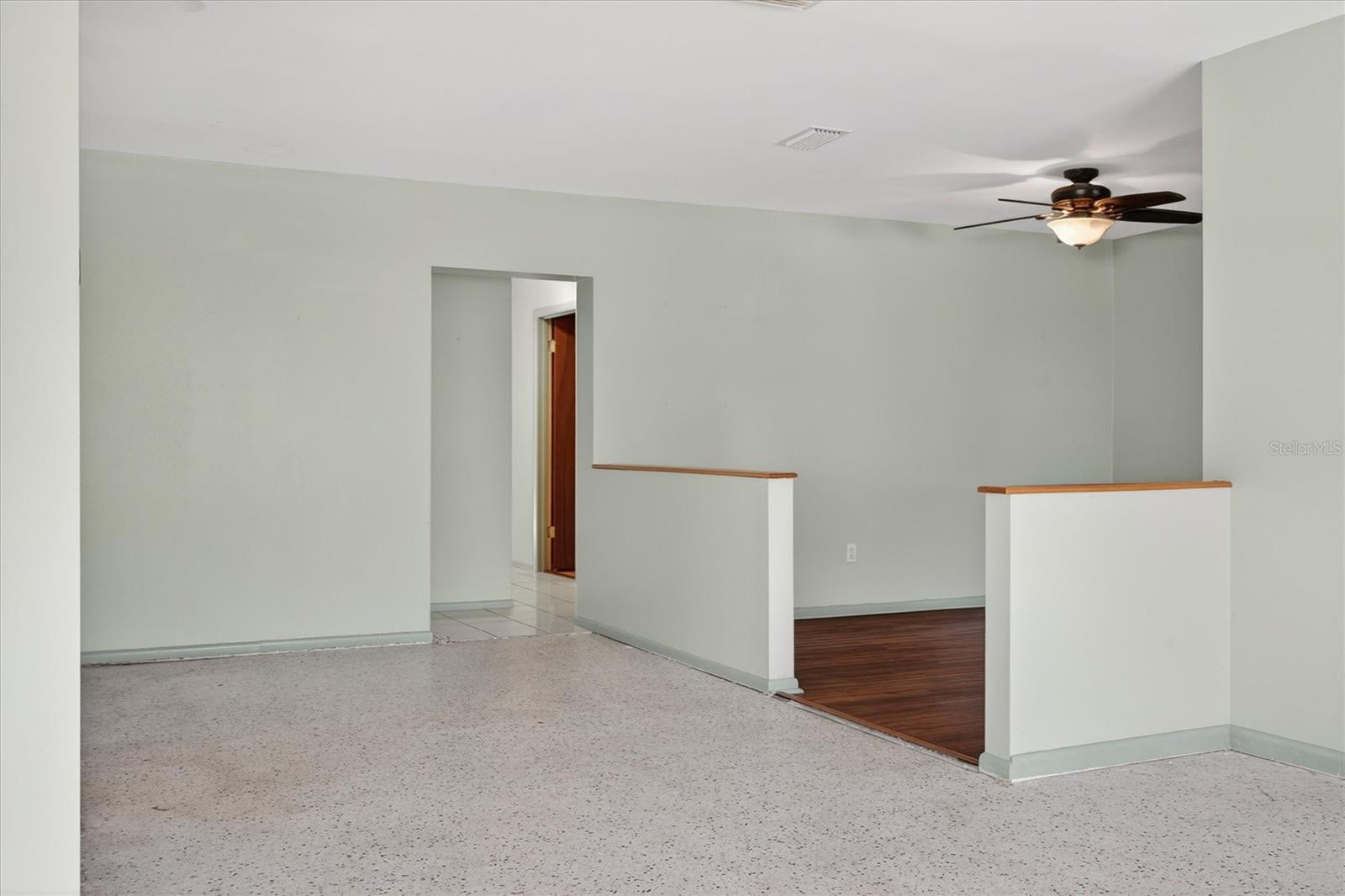 1704 LARKIN Ave ORLANDO, FL 32812