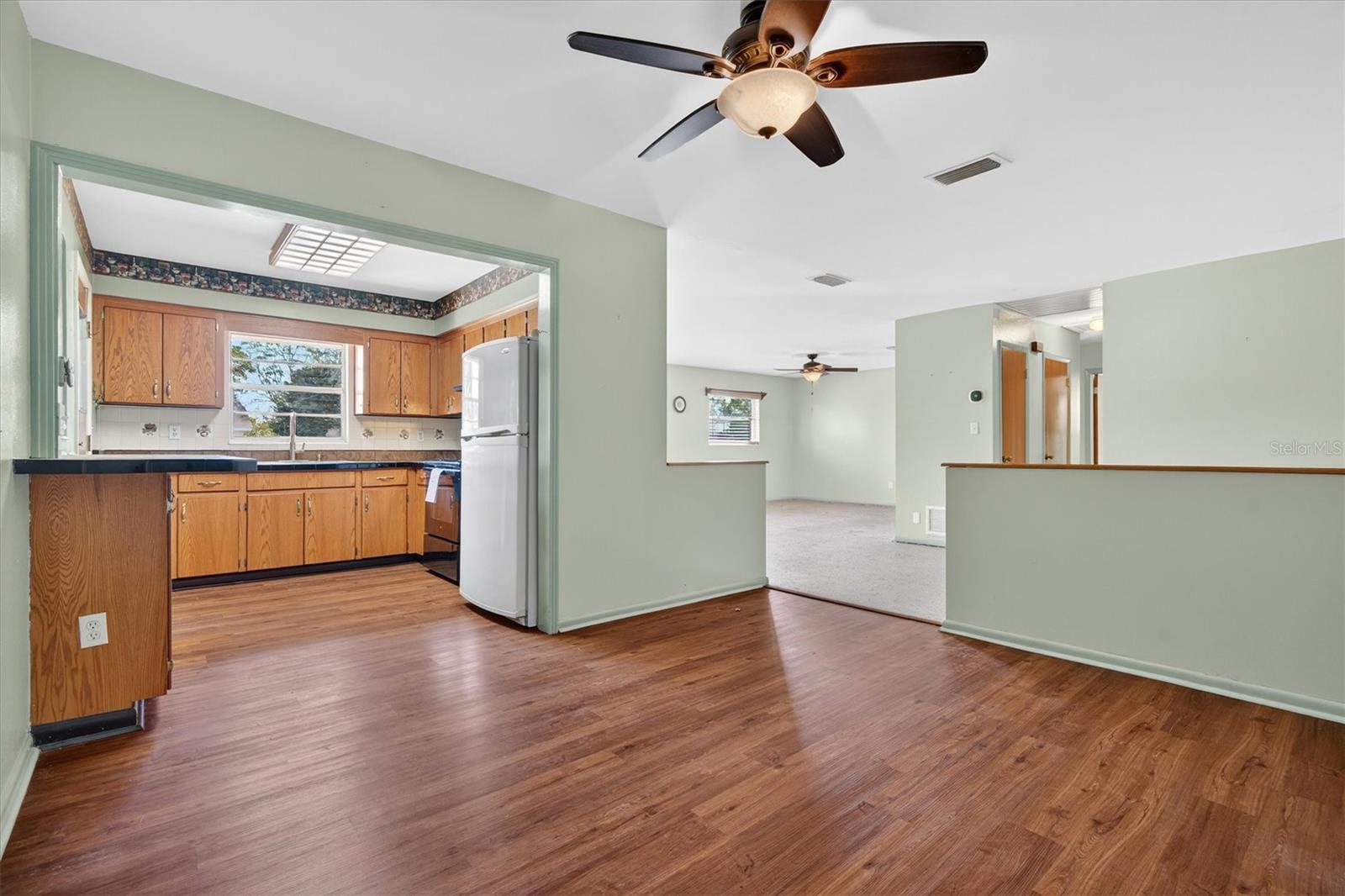 1704 LARKIN Ave ORLANDO, FL 32812