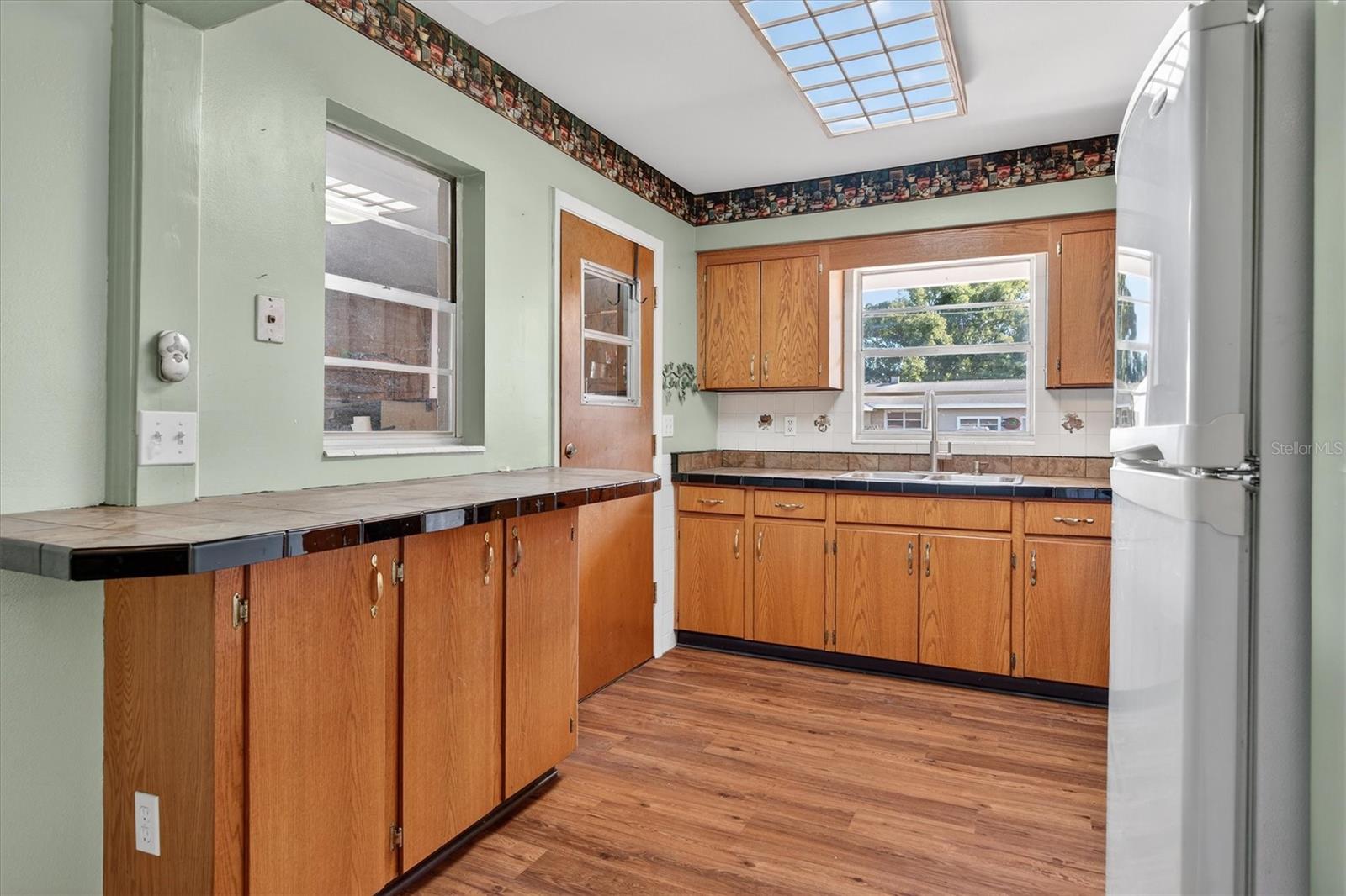 1704 LARKIN Ave ORLANDO, FL 32812