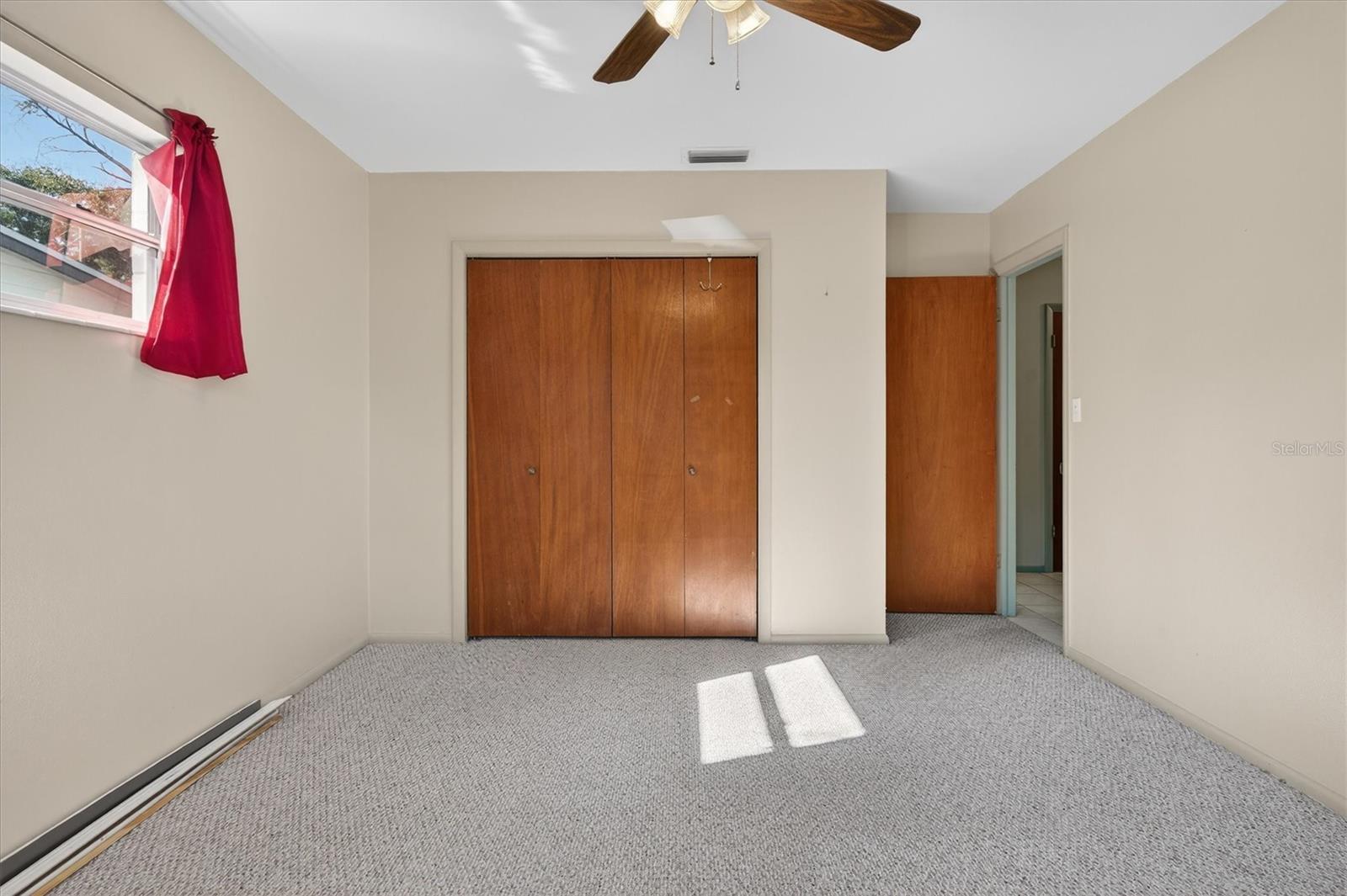 1704 LARKIN Ave ORLANDO, FL 32812