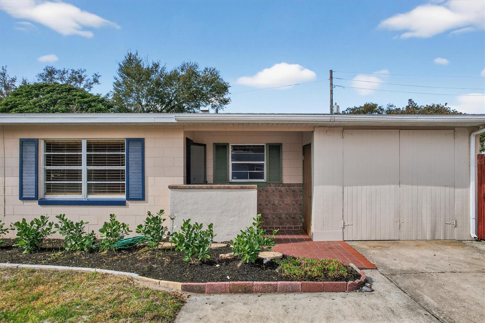 1704 LARKIN Ave ORLANDO, FL 32812