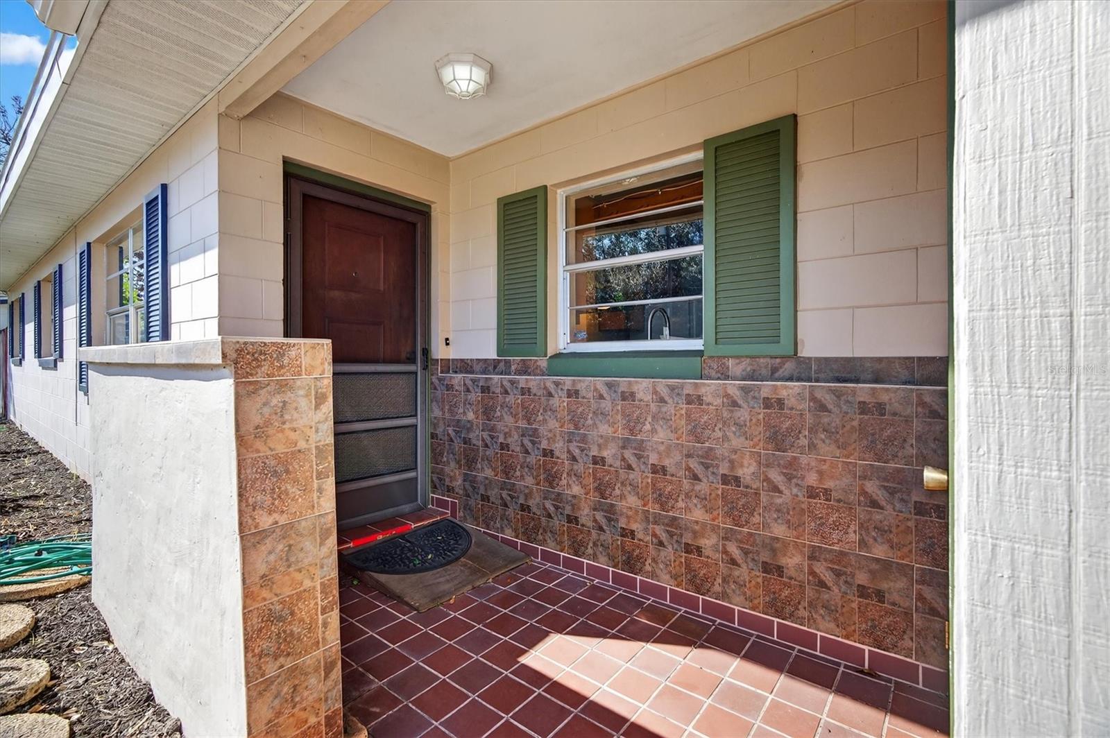 1704 LARKIN Ave ORLANDO, FL 32812