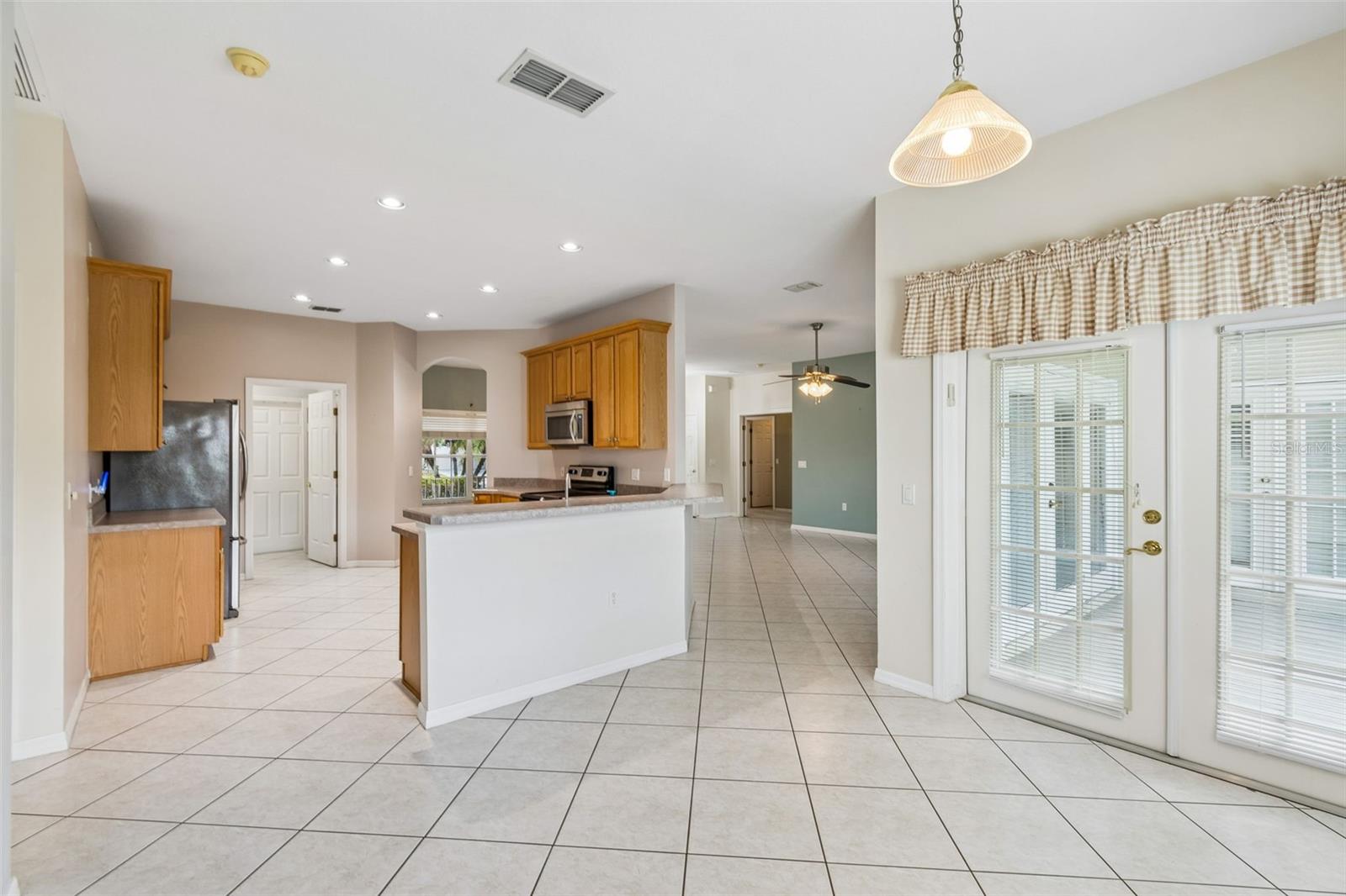 162 TALL PINES PASS KISSIMMEE, FL 34759