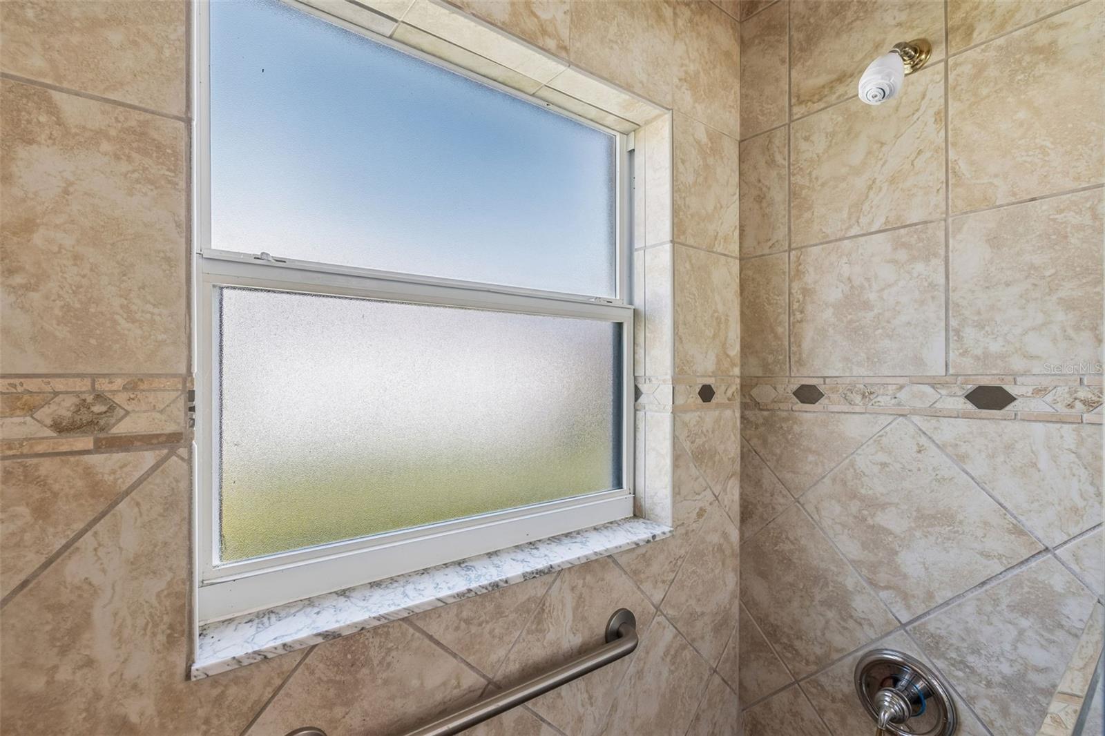 162 TALL PINES PASS KISSIMMEE, FL 34759