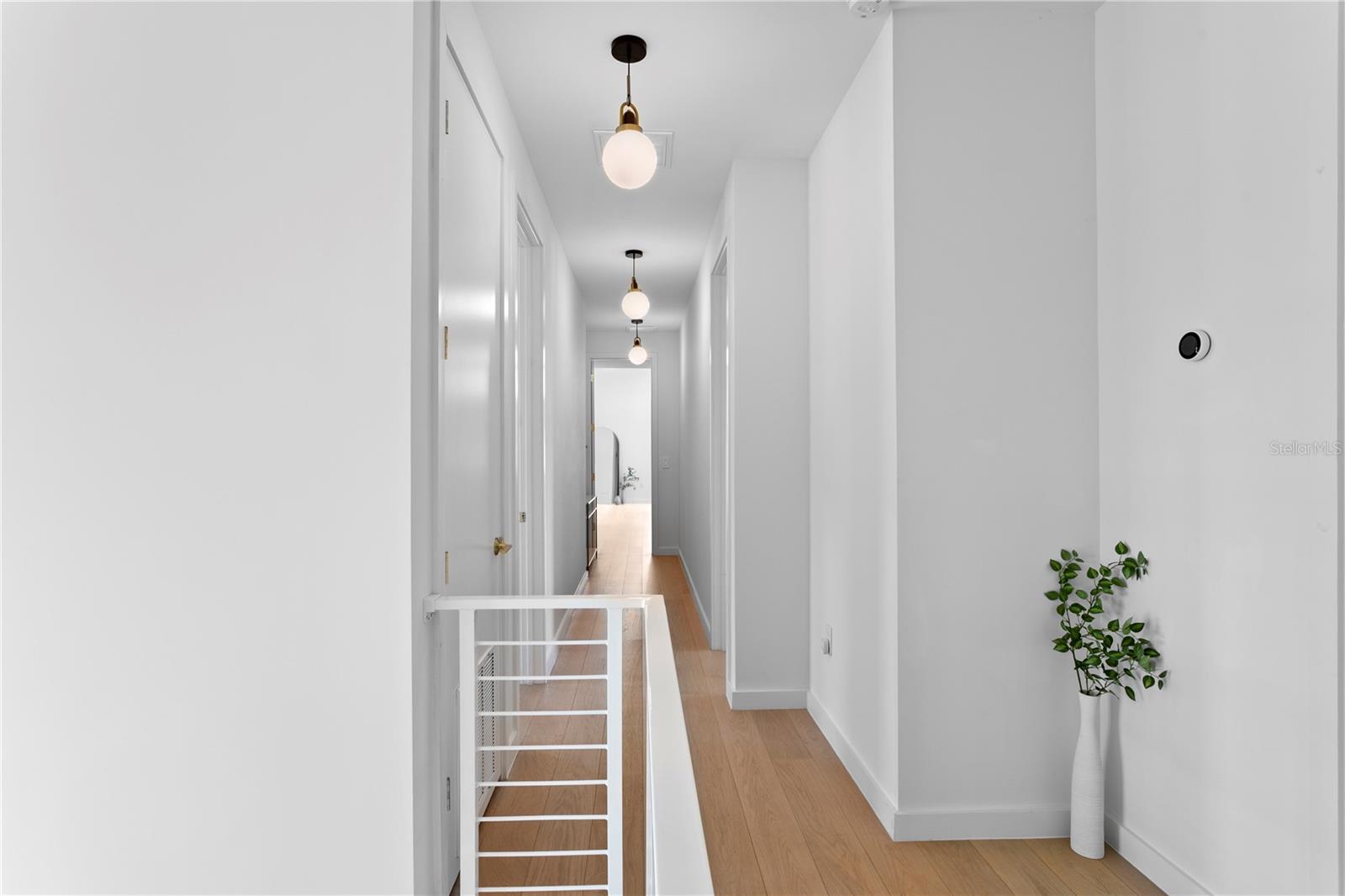 325 22ND Ave ST PETERSBURG, FL 33704