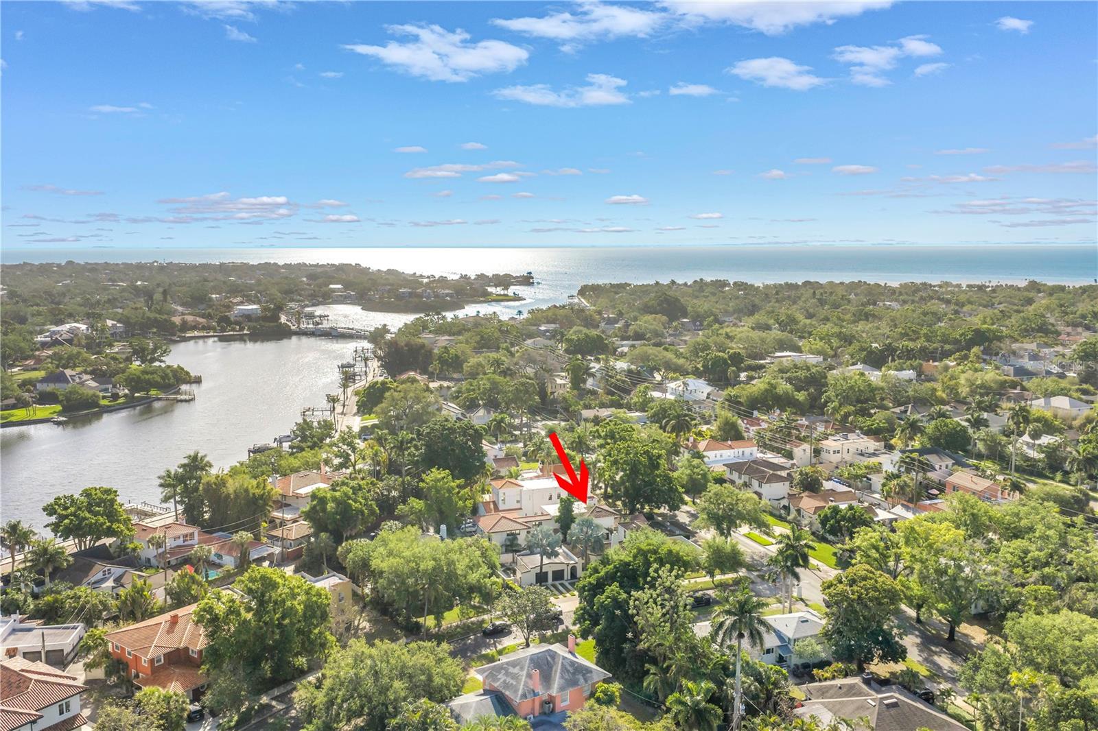 325 22ND Ave ST PETERSBURG, FL 33704