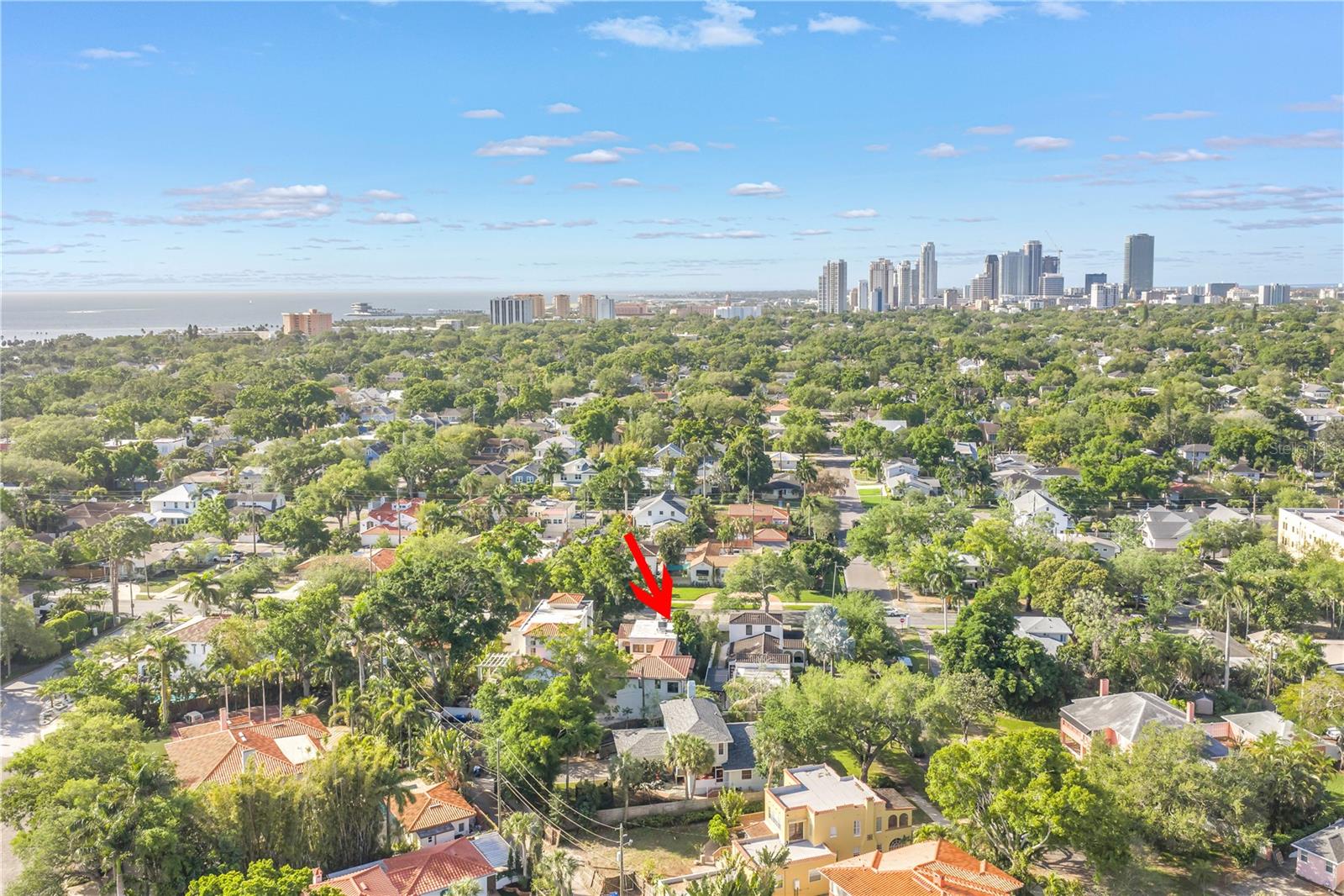 325 22ND Ave ST PETERSBURG, FL 33704