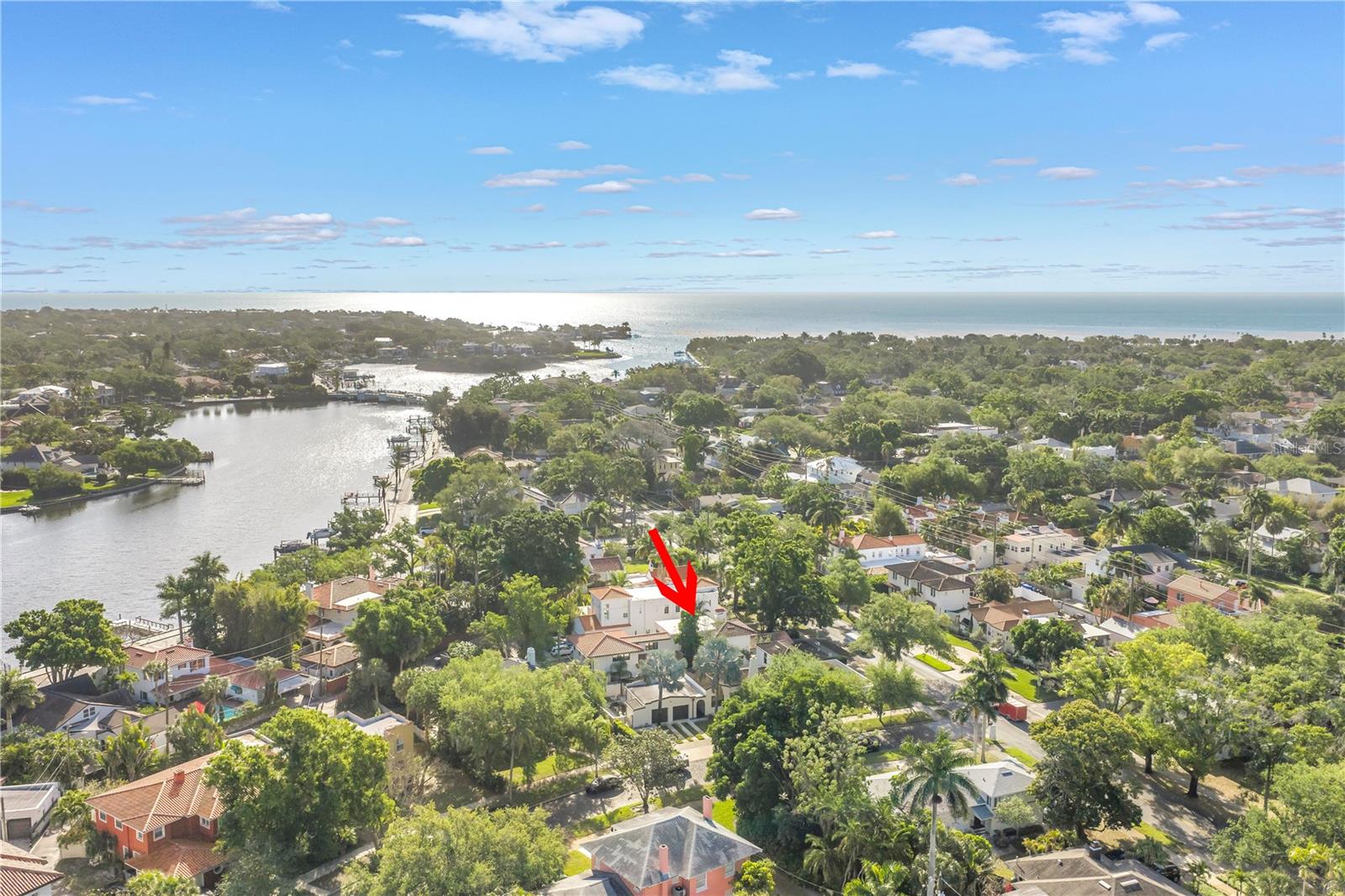 325 22ND Ave ST PETERSBURG, FL 33704