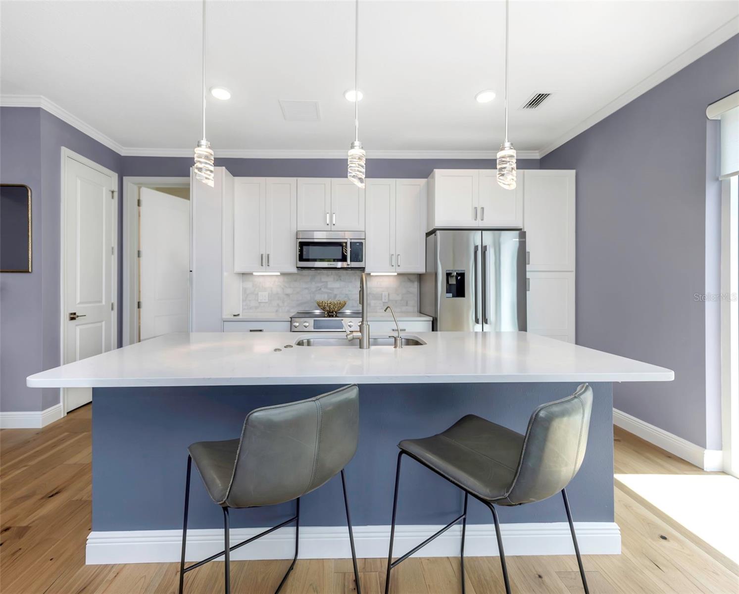 600 3RD Ave #305 ST PETERSBURG, FL 33701