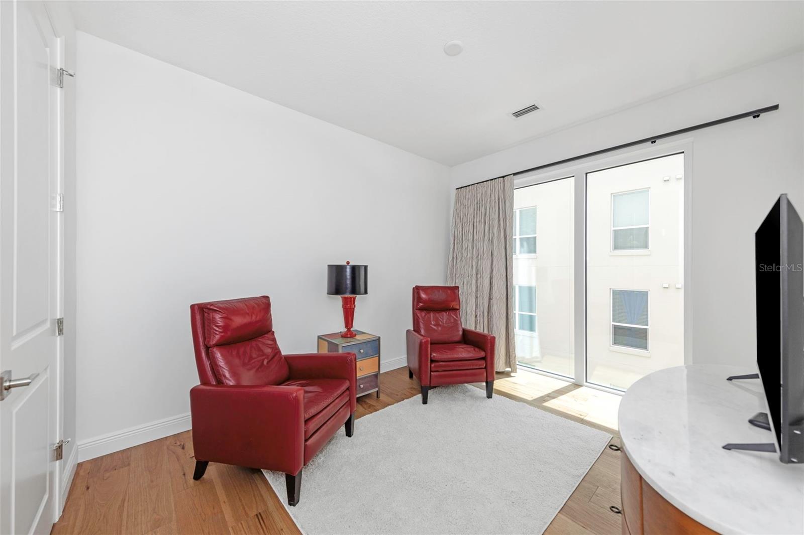 600 3RD Ave #305 ST PETERSBURG, FL 33701