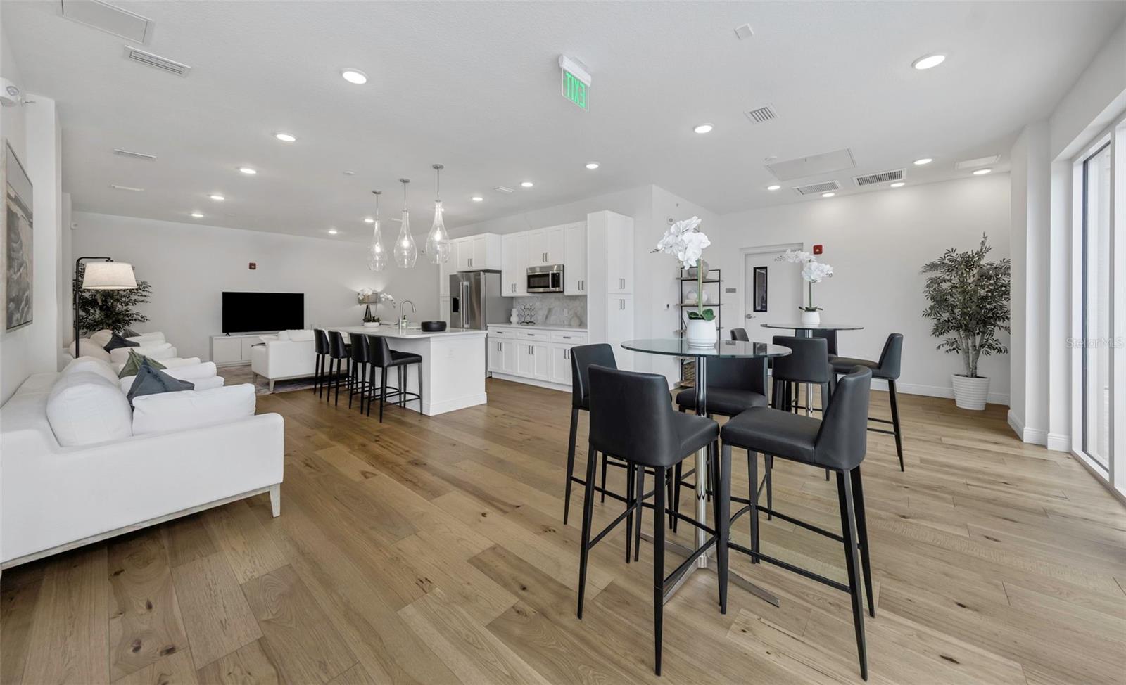 600 3RD Ave #305 ST PETERSBURG, FL 33701