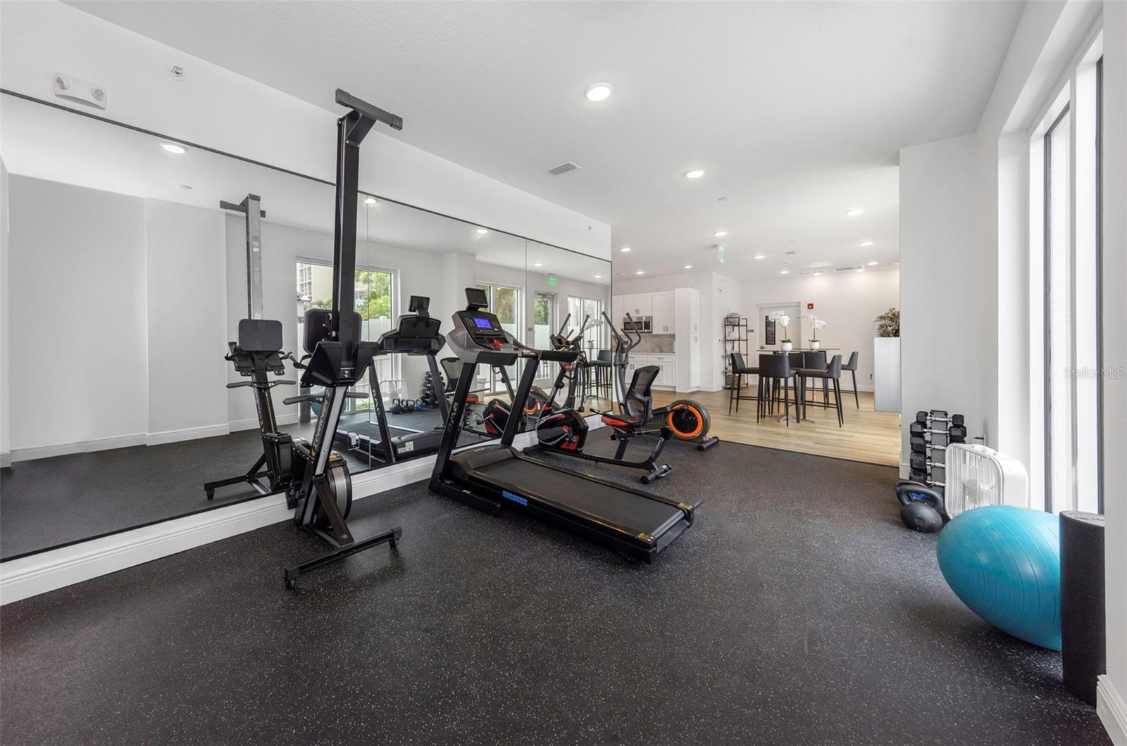 600 3RD Ave #305 ST PETERSBURG, FL 33701