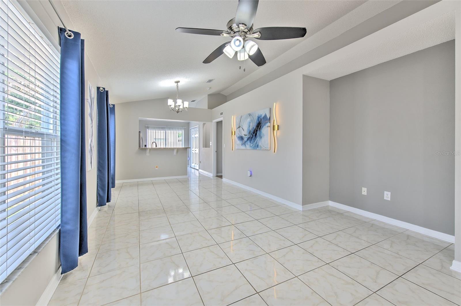 6043 POINTE PLEASANT Blvd WESLEY CHAPEL, FL 33545