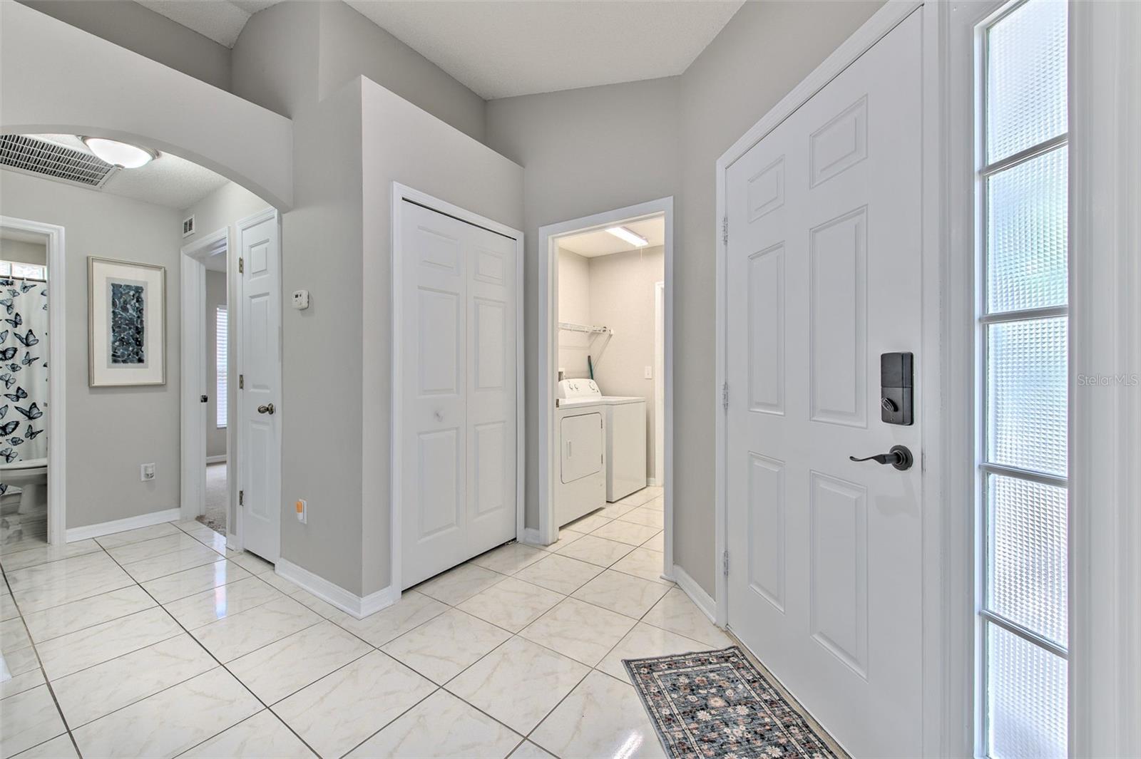 6043 POINTE PLEASANT Blvd WESLEY CHAPEL, FL 33545