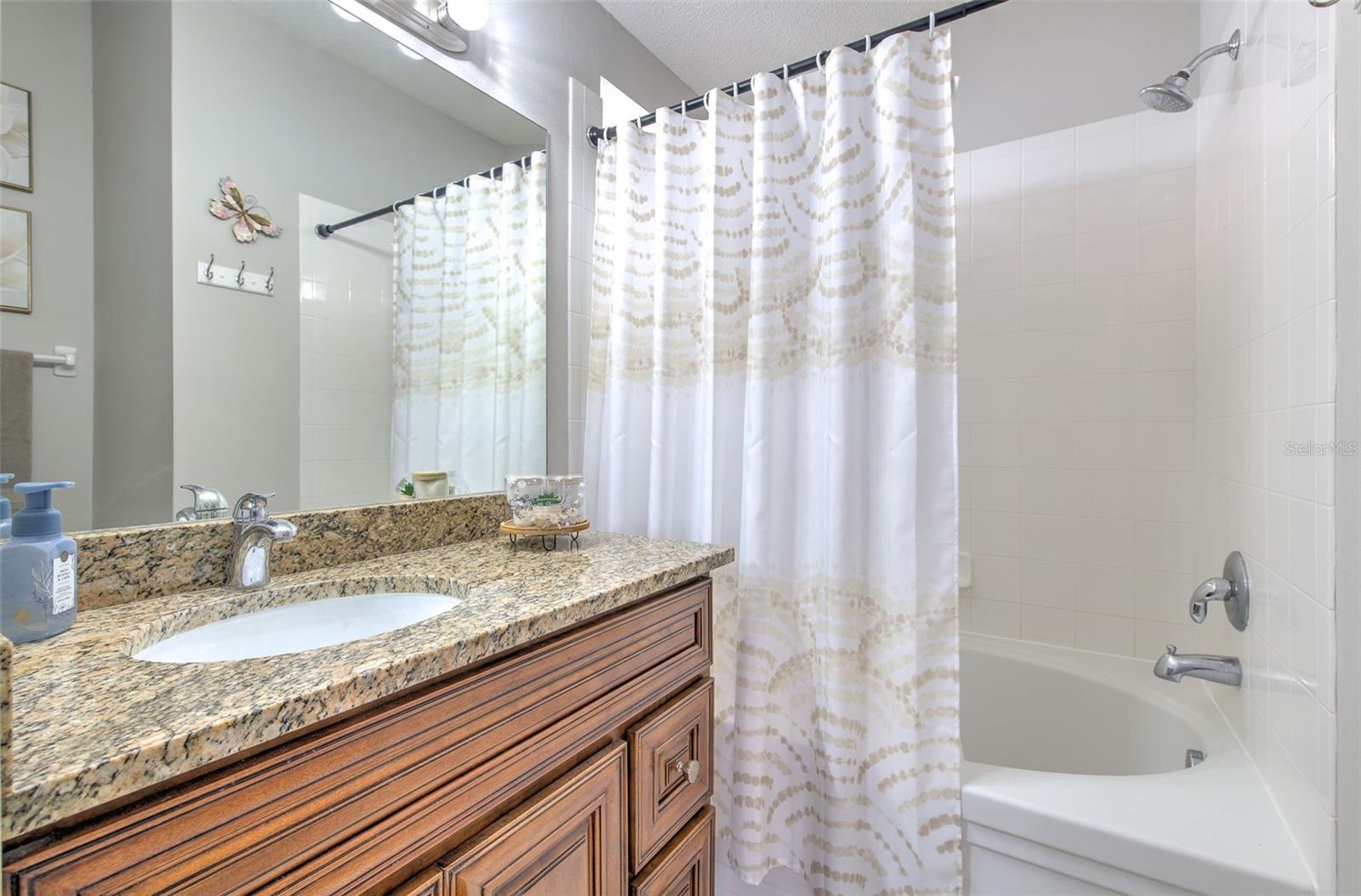 6043 POINTE PLEASANT Blvd WESLEY CHAPEL, FL 33545