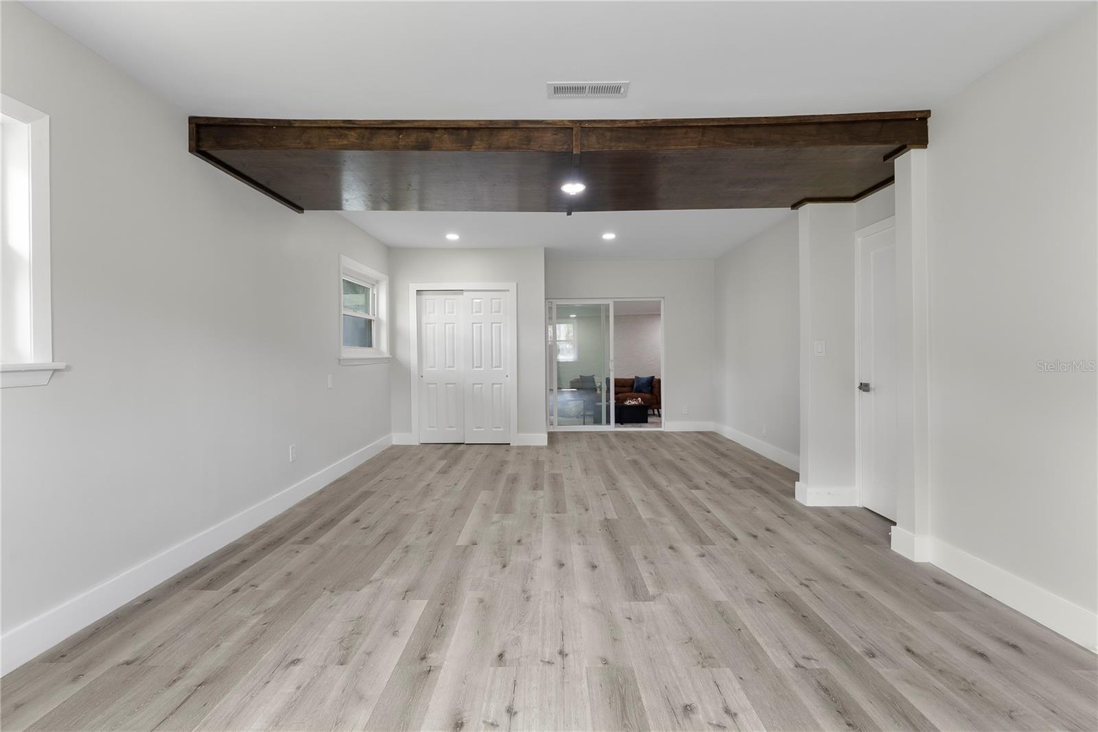 5526 PARKDALE Dr ORLANDO, FL 32839