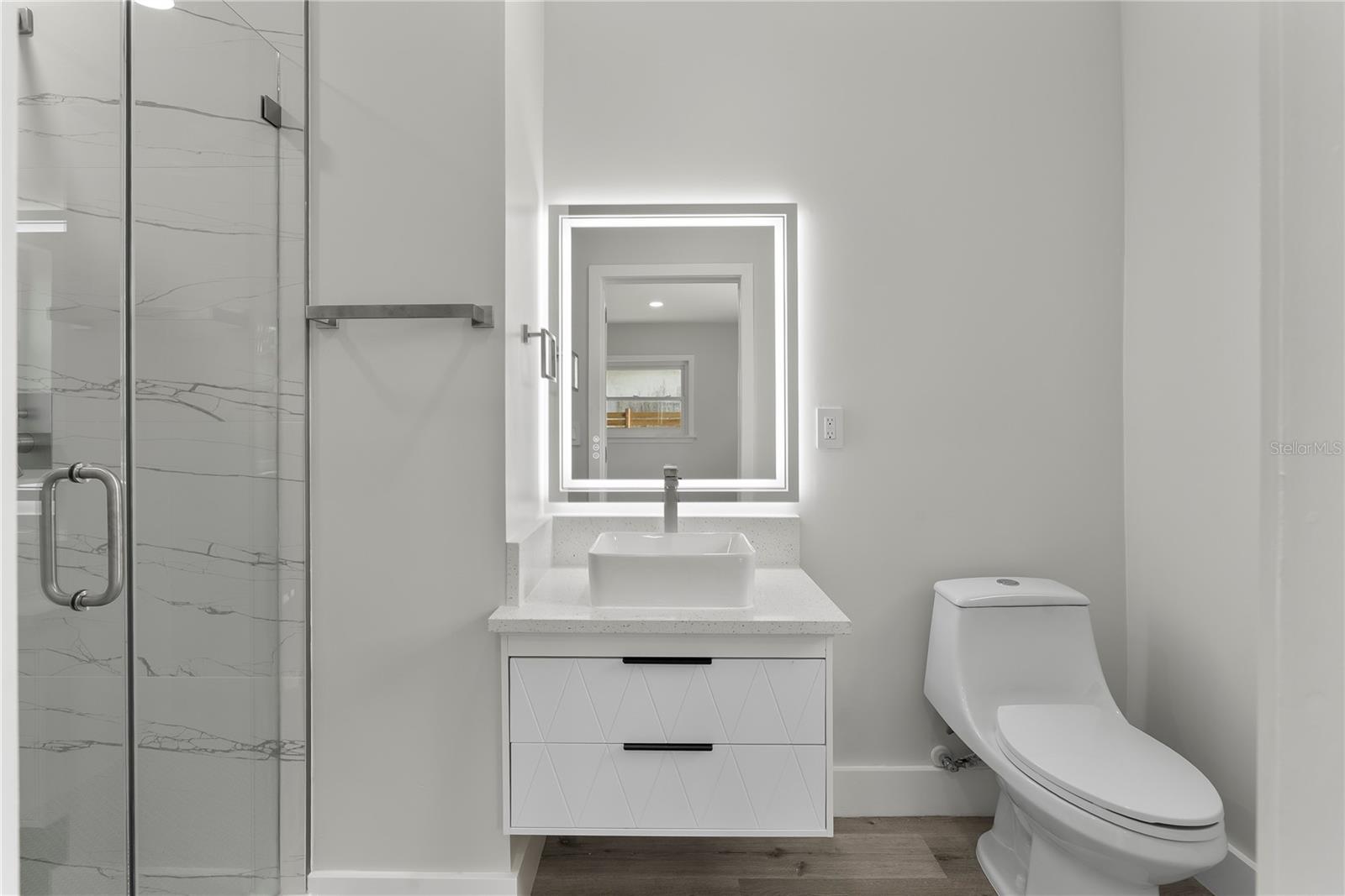 5526 PARKDALE Dr ORLANDO, FL 32839