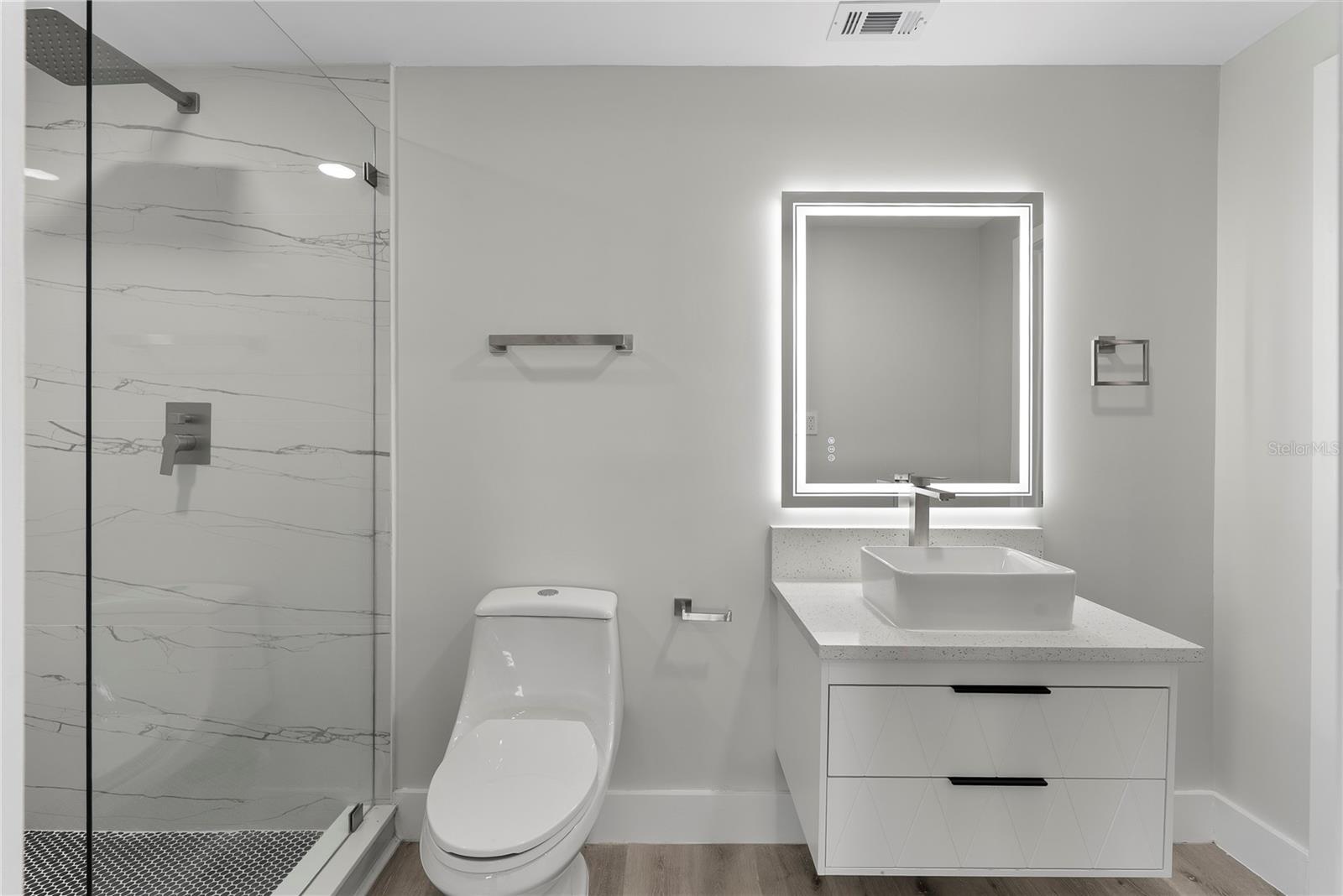 5526 PARKDALE Dr ORLANDO, FL 32839