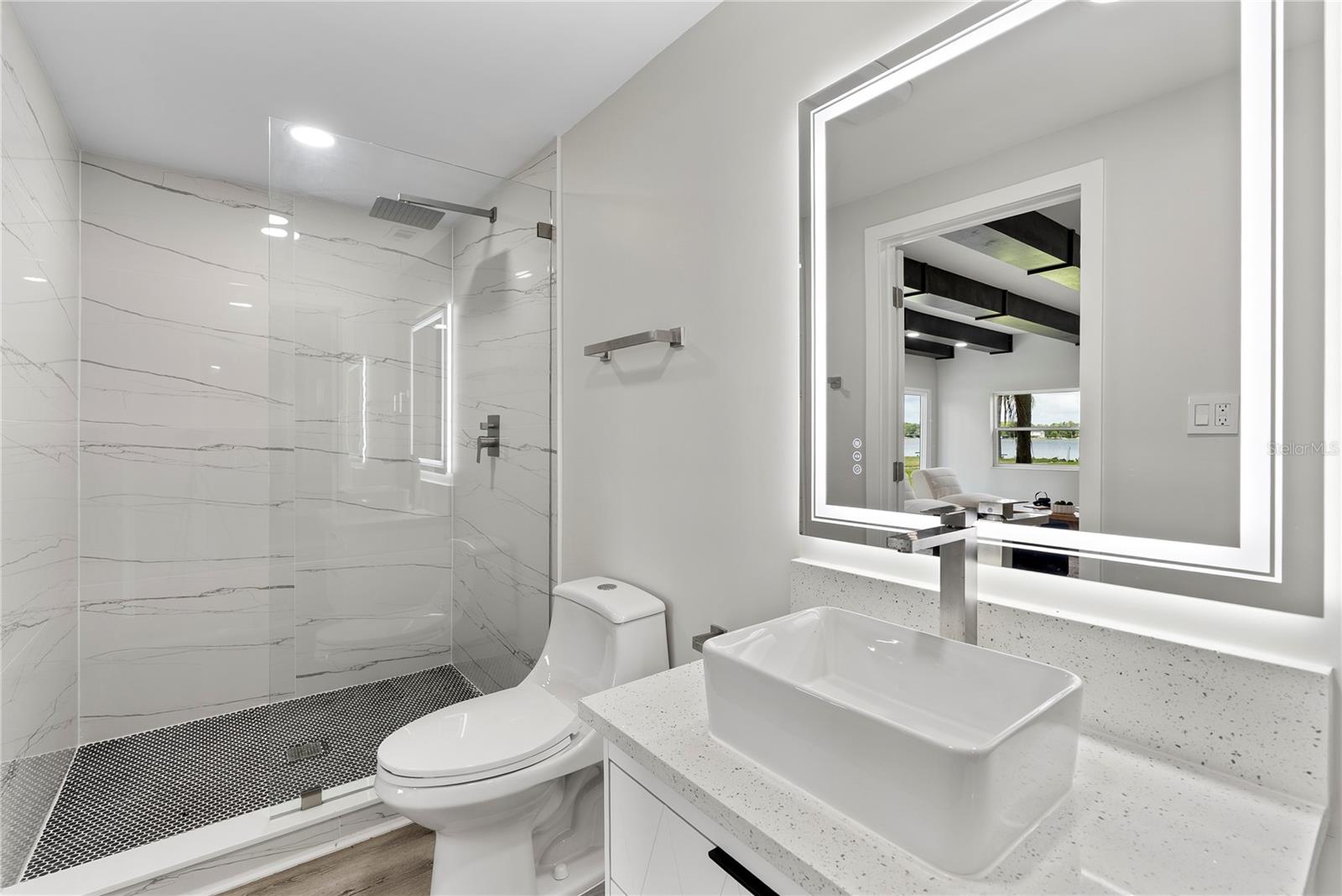 5526 PARKDALE Dr ORLANDO, FL 32839