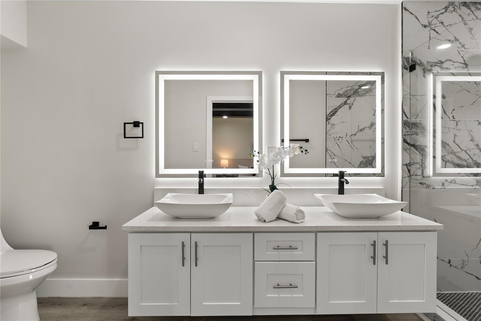 5526 PARKDALE Dr ORLANDO, FL 32839