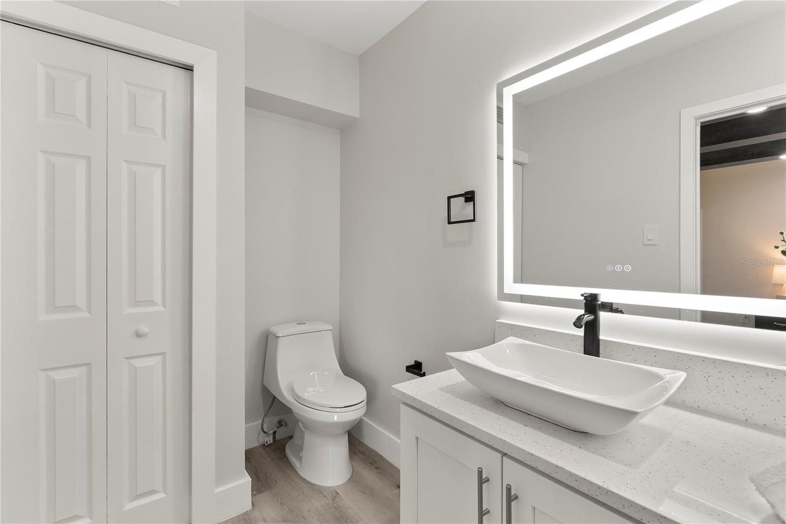 5526 PARKDALE Dr ORLANDO, FL 32839