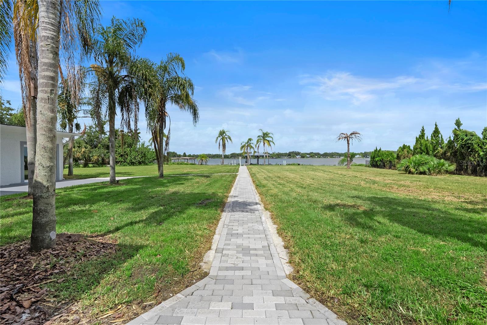 5526 PARKDALE Dr ORLANDO, FL 32839