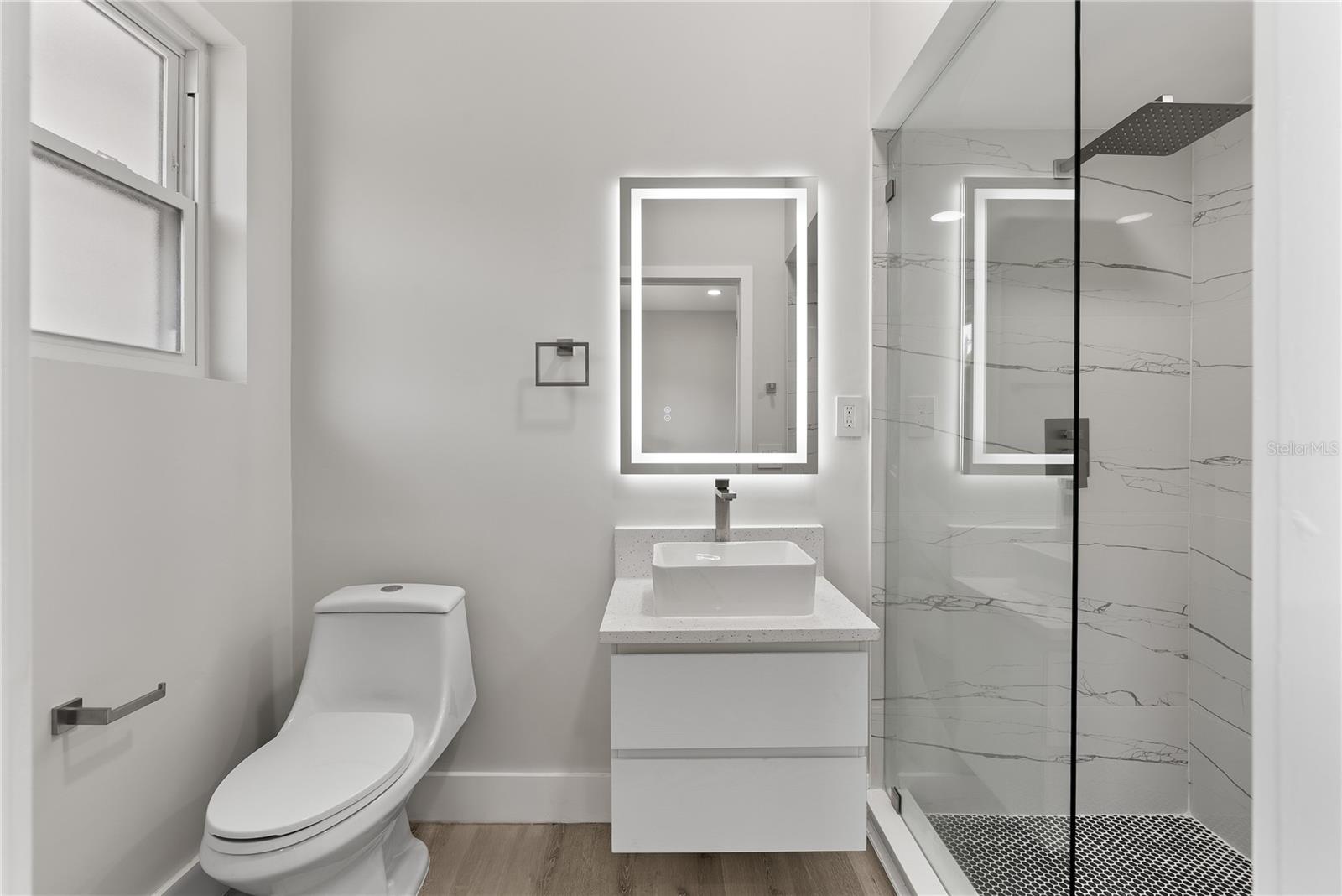 5526 PARKDALE Dr ORLANDO, FL 32839