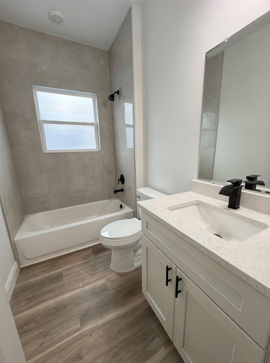 351 TENK St PORT CHARLOTTE, FL 33953