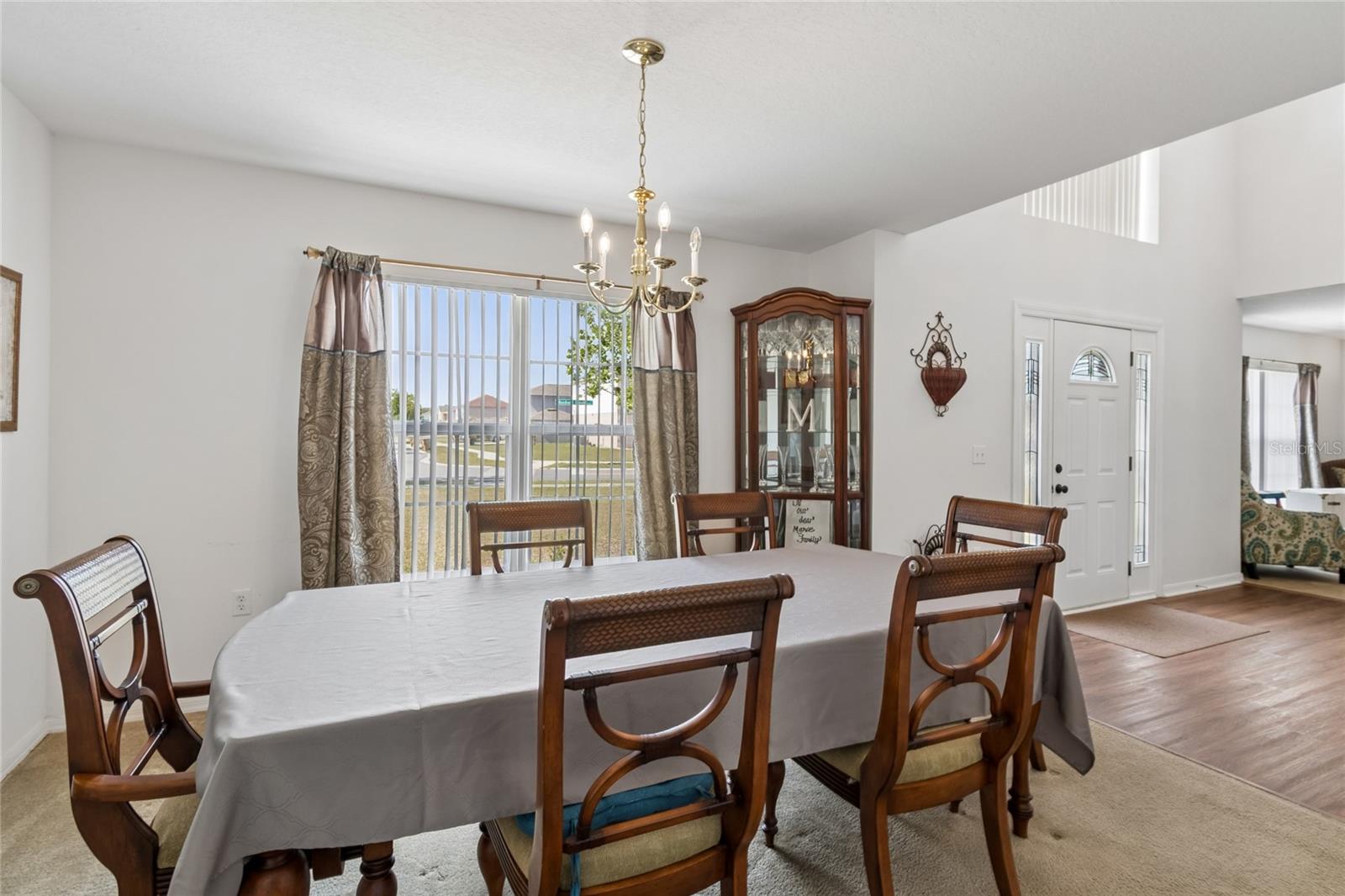 2789 WOODLAND Crk Cir KISSIMMEE, FL 34744