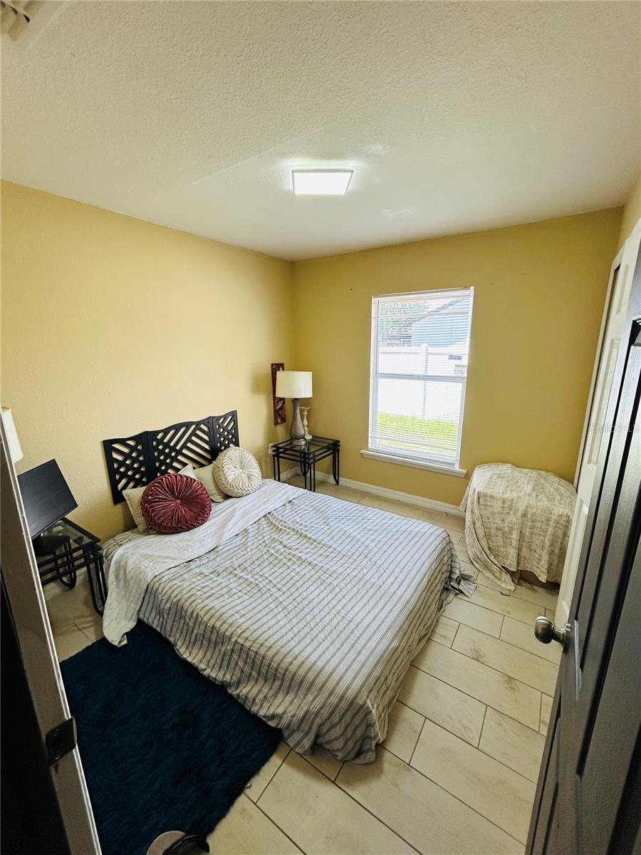 635 GAZELLE Dr KISSIMMEE, FL 34759