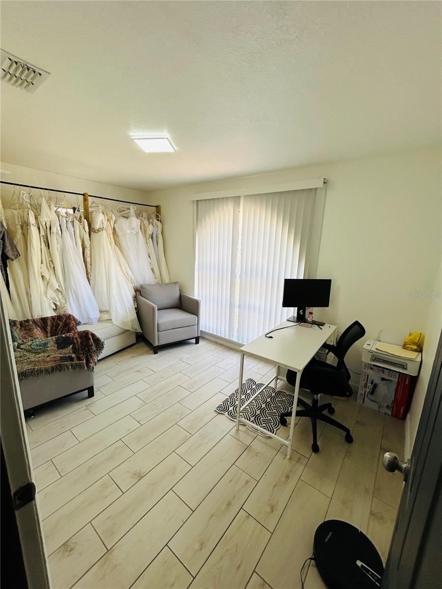 635 GAZELLE Dr KISSIMMEE, FL 34759