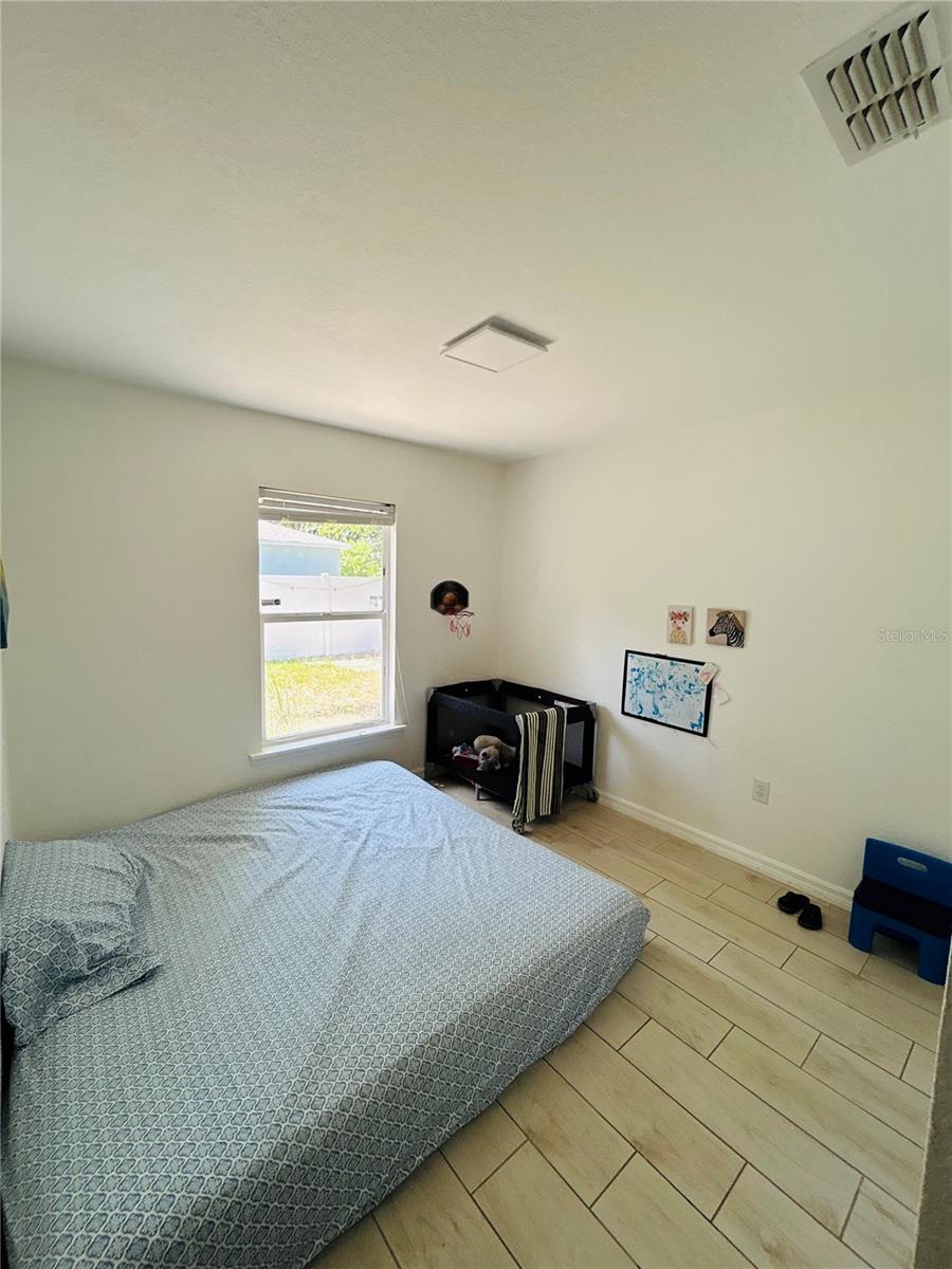 635 GAZELLE Dr KISSIMMEE, FL 34759