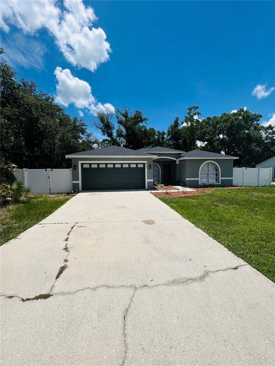 635 GAZELLE Dr KISSIMMEE, FL 34759
