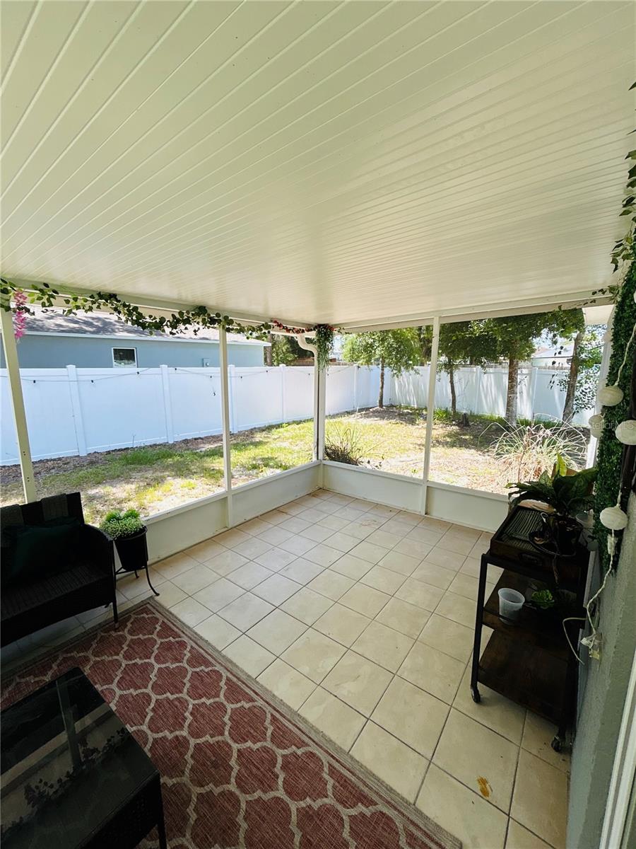 635 GAZELLE Dr KISSIMMEE, FL 34759