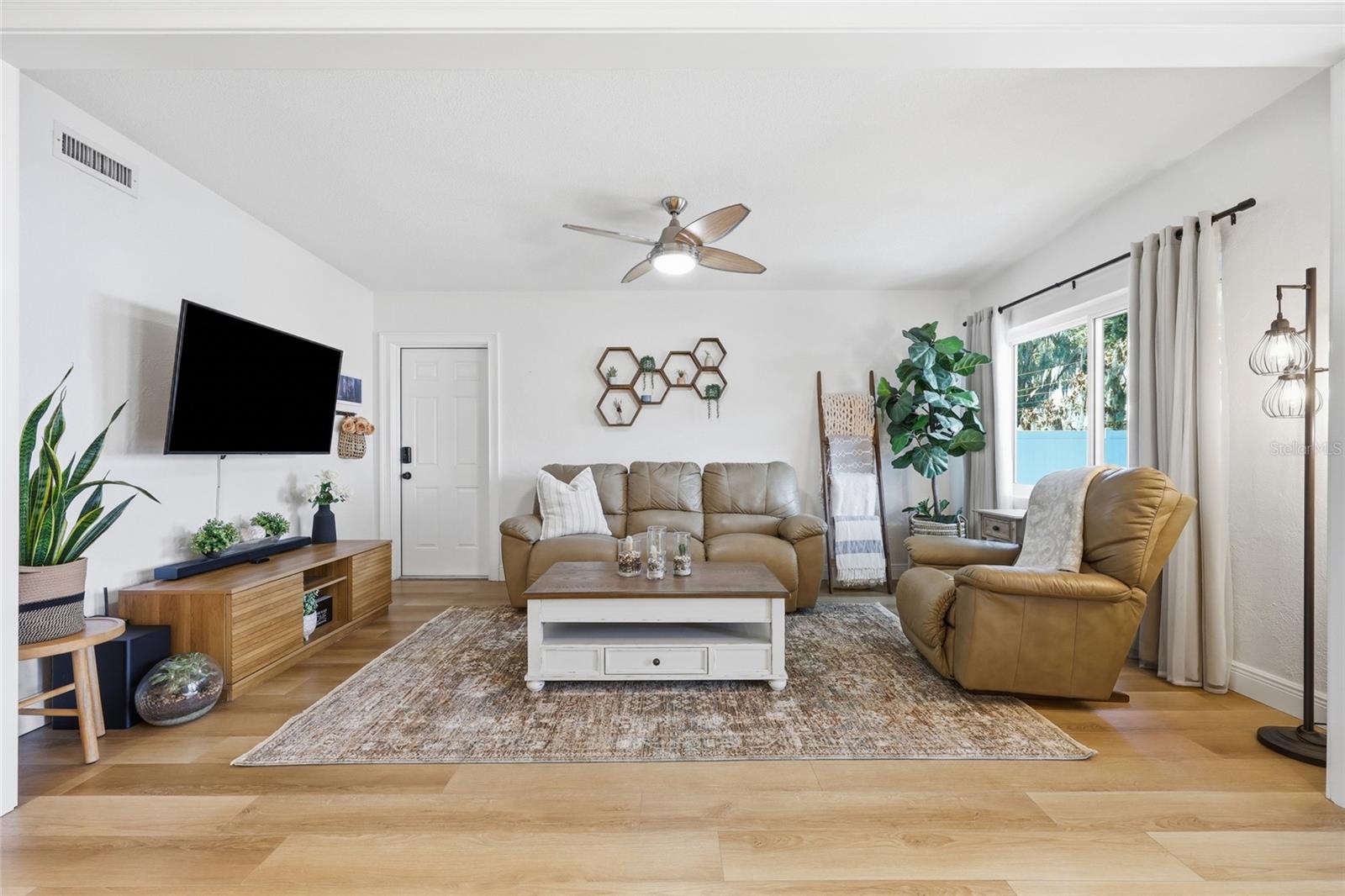 5120 MORTIER Ave BELLE ISLE, FL 32812