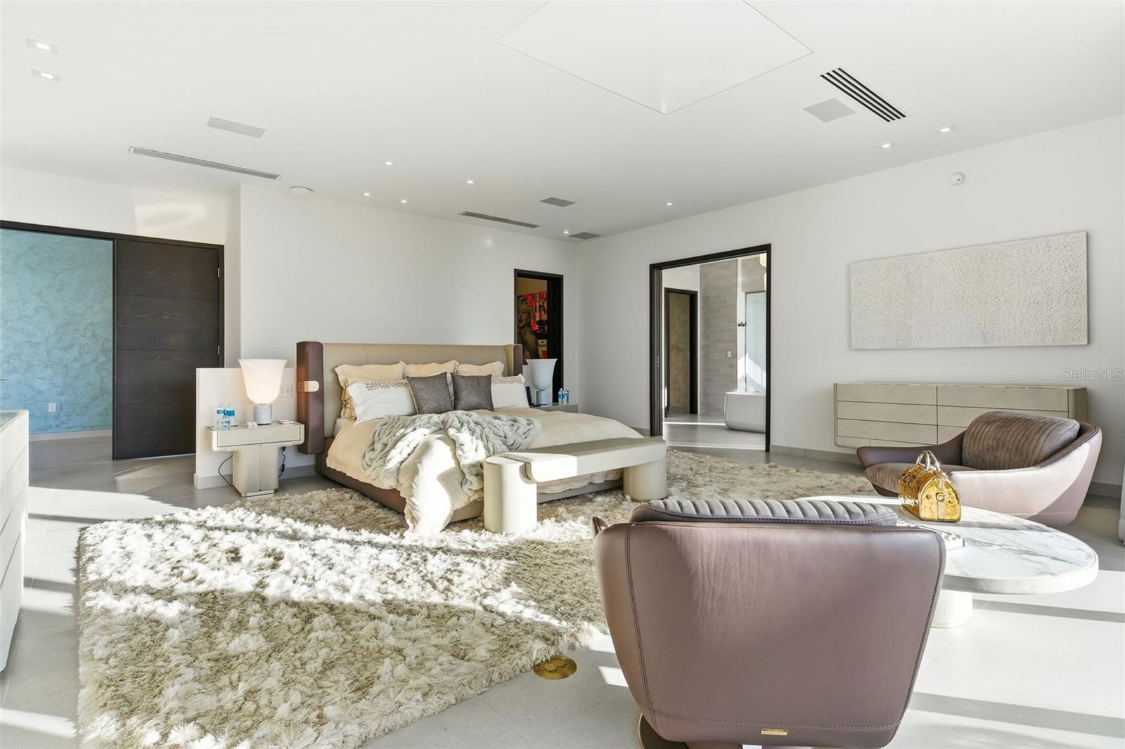 206 LEGACY DORADO, PR 00646