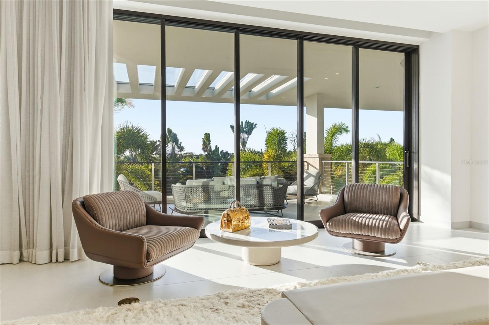 206 LEGACY DORADO, PR 00646