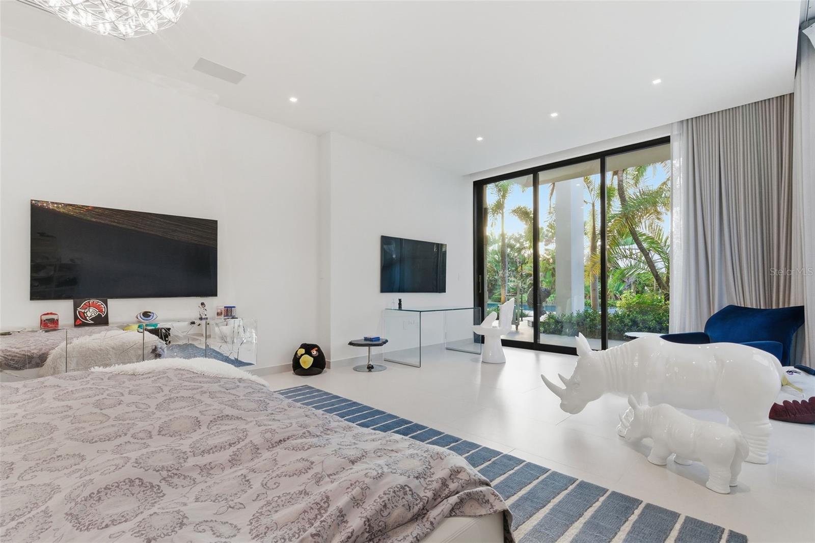 206 LEGACY DORADO, PR 00646