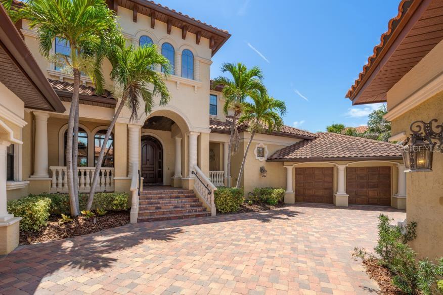 841 PONCE DE LEON Dr ST PETERSBURG, FL 33715