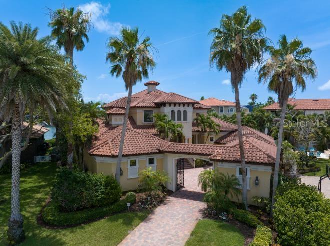 841 PONCE DE LEON Dr ST PETERSBURG, FL 33715