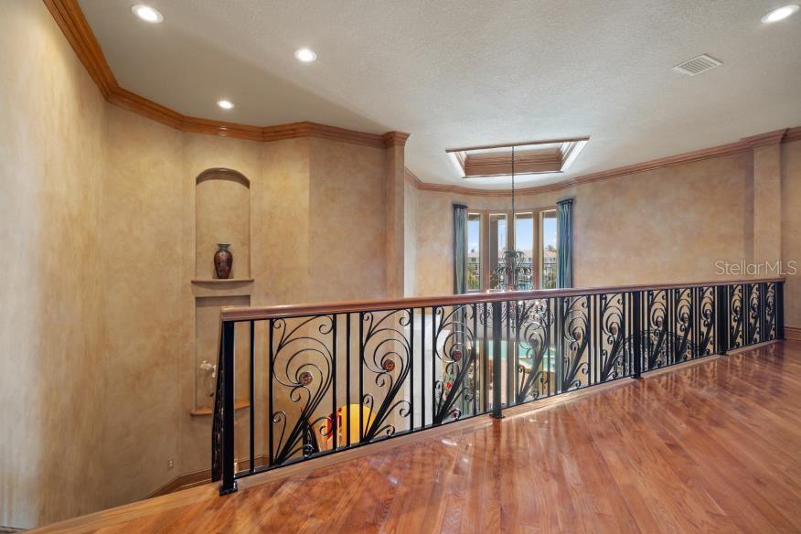 841 PONCE DE LEON Dr ST PETERSBURG, FL 33715