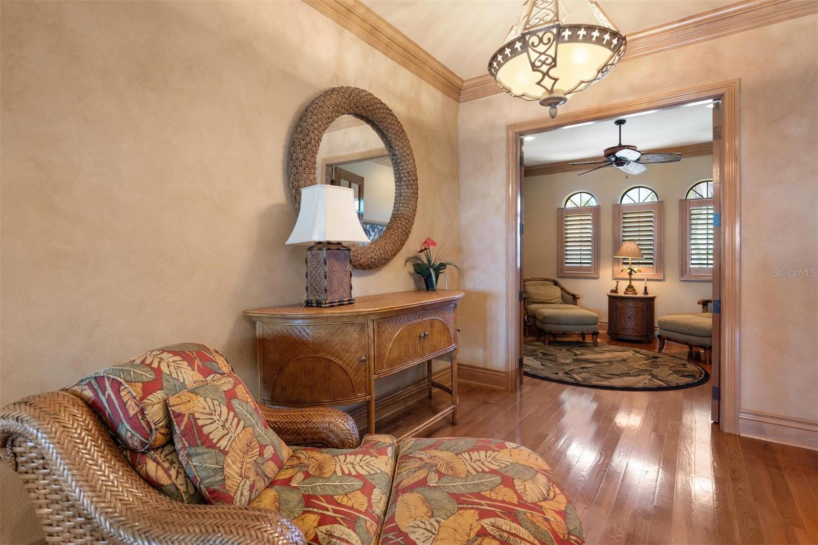 841 PONCE DE LEON Dr ST PETERSBURG, FL 33715