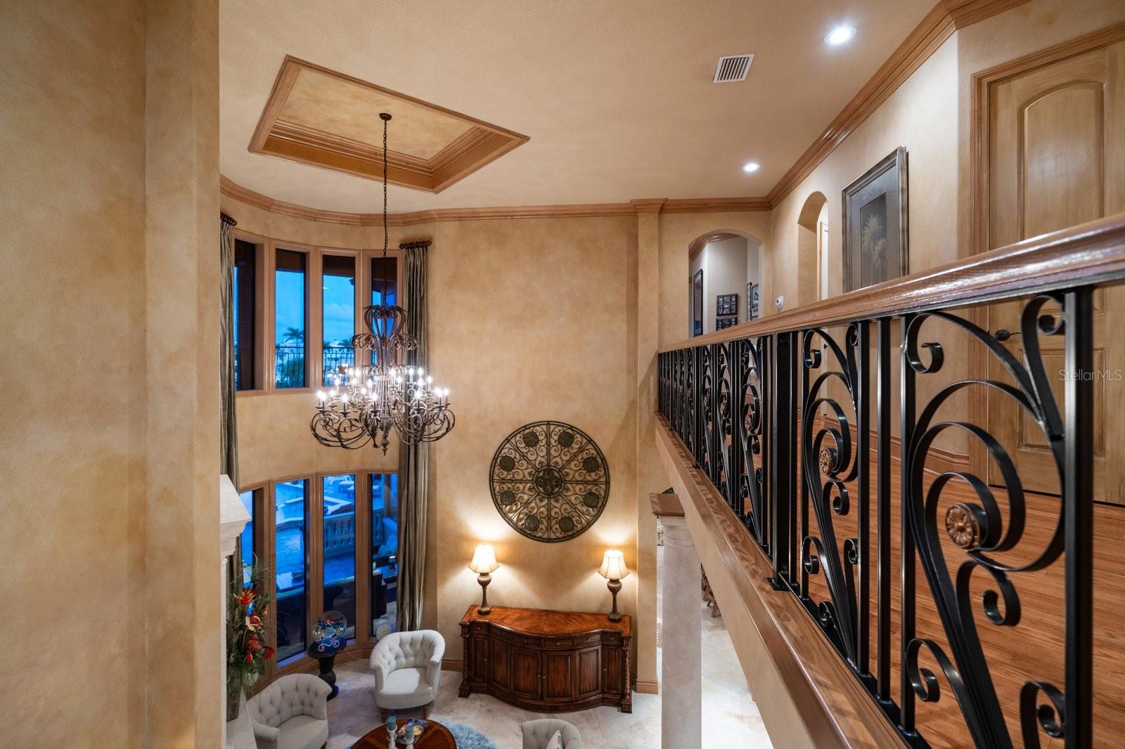 841 PONCE DE LEON Dr ST PETERSBURG, FL 33715