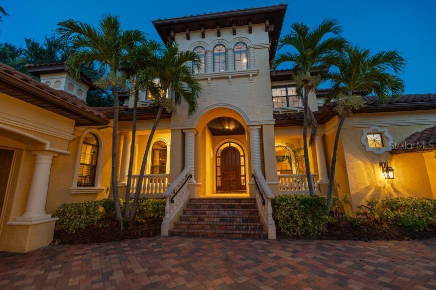 841 PONCE DE LEON Dr ST PETERSBURG, FL 33715