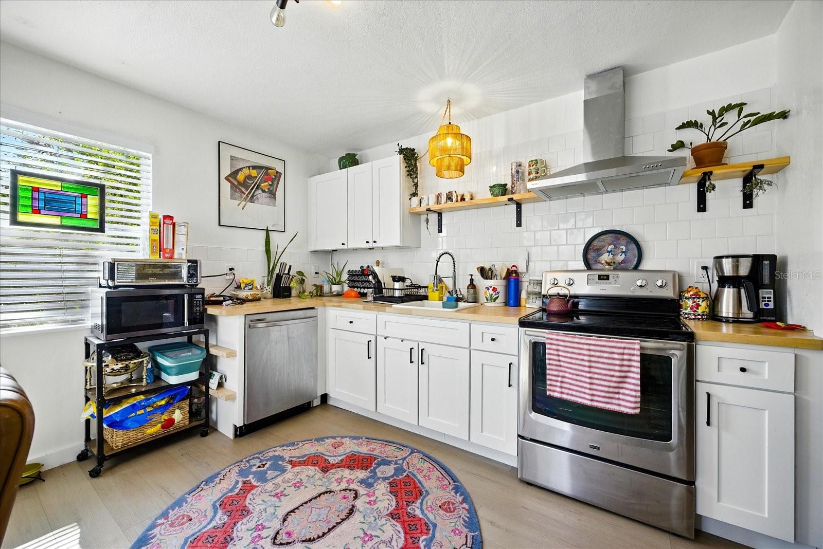 1466 15TH St ST PETERSBURG, FL 33705