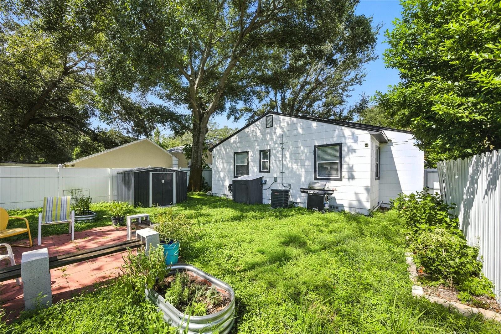 1466 15TH St ST PETERSBURG, FL 33705