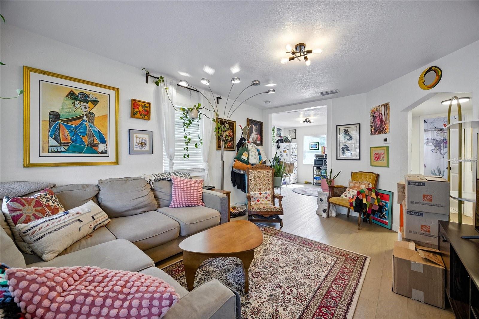 1466 15TH St ST PETERSBURG, FL 33705