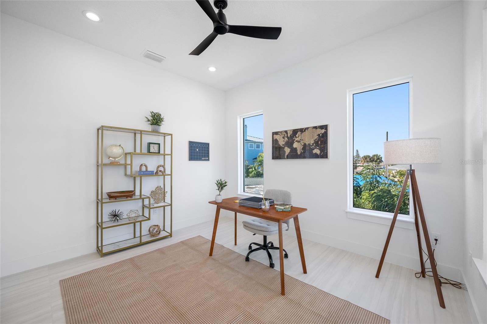 11460 7TH St TREASURE ISLAND, FL 33706