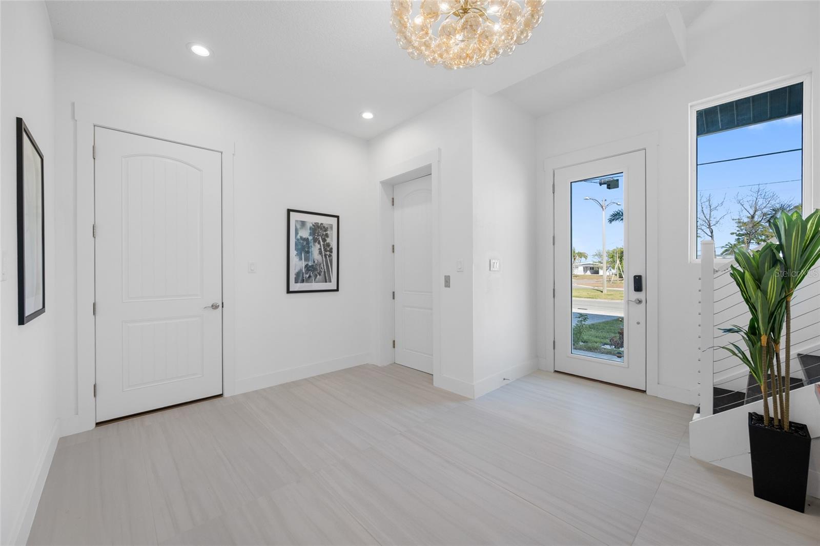 11460 7TH St TREASURE ISLAND, FL 33706